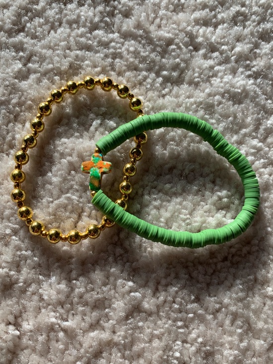 Handmade Jewelry - {Handmade} Green Cross Bracelet Set